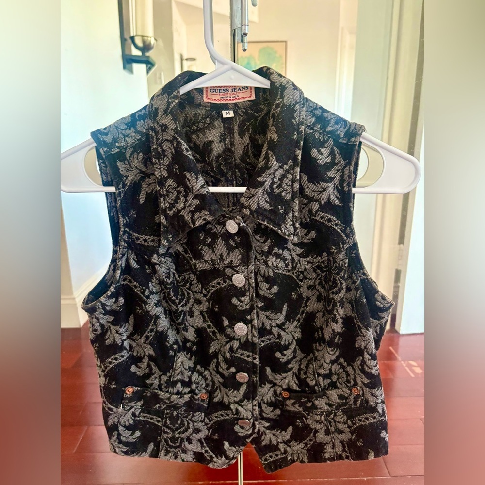 Vintage Guess Black and Gray Floral vest